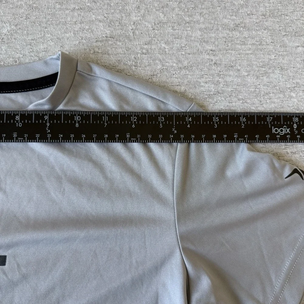 Old Navy Active Boys Graphic T-Shirt Medium Gray Loose Fit‎ Short Sleeve